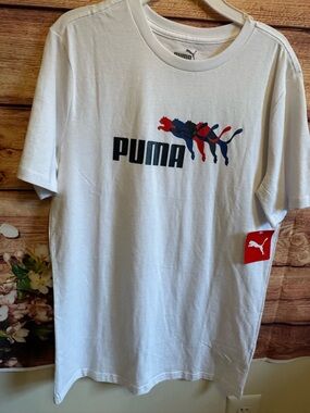 NWT Puma White Short Sleeve Tee with Red & Navy Logo Graphic XL 18/20
